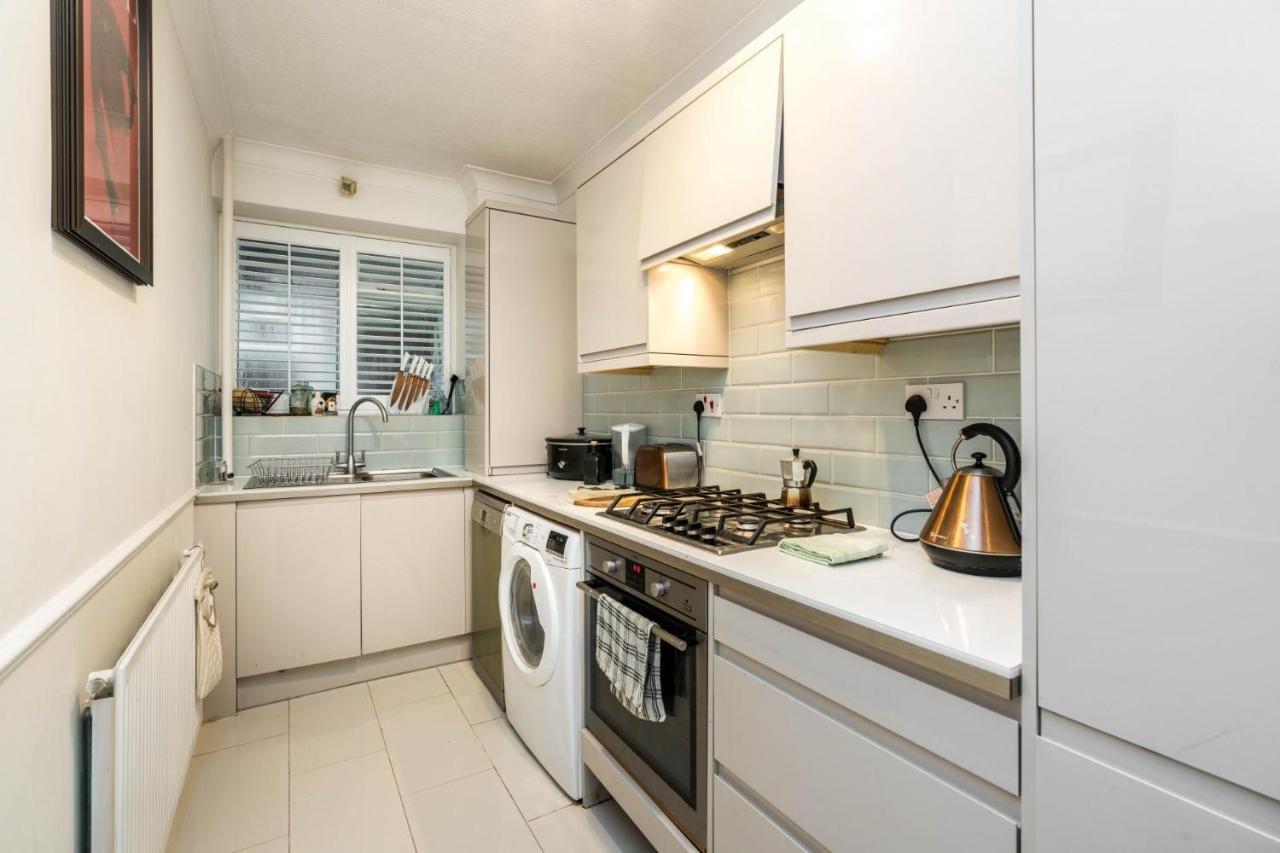 New Fantastic 1bd Crystal Palace Flat In Appartement Londen